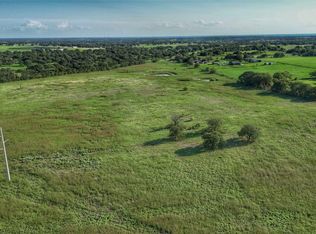 3 Redbird Ln, Bowie, TX 76230