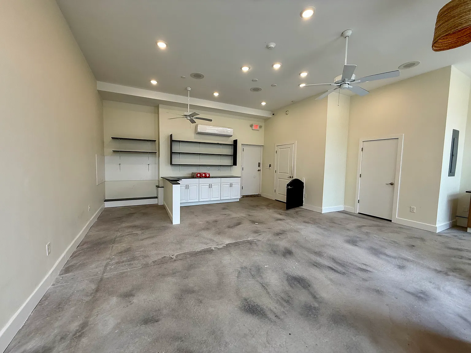 3711 Landis Ave — Photo 4