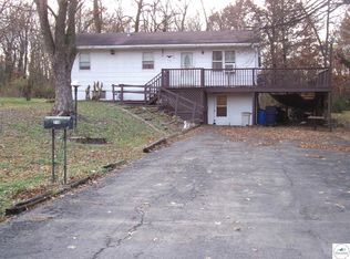 716 Franklin St, Sweet Springs, MO 65351