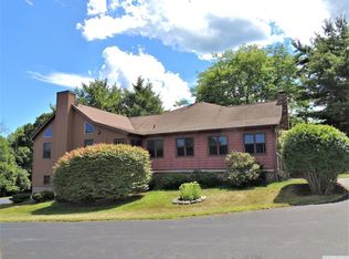 890 Clarksville Rd S, Feura Bush, NY 12067