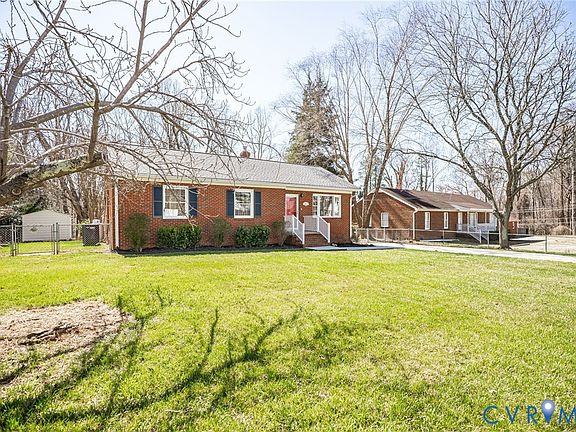 3rd image of 6013 Stanbrook Dr