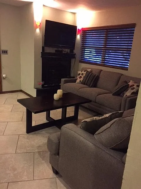 Living room - 128 NE 12th St
