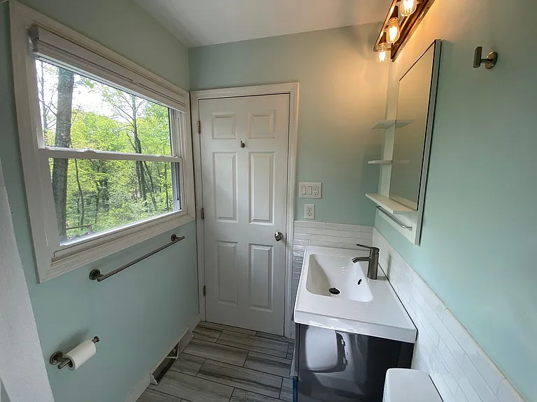 50 Ferncliff Dr — Photo 28