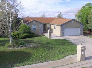 6880 Weeping Willow Dr, Colorado Springs, CO 80925
