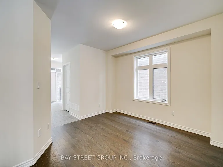 25 Garrett Styles Dr — Photo 8