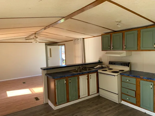 11 Jacob Ln #8, Craigsville, WV 26205