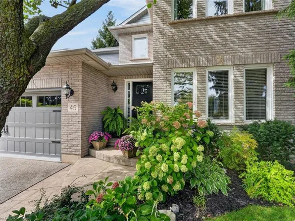 45 Richmond Cres, Hamilton, ON L8E 5T9