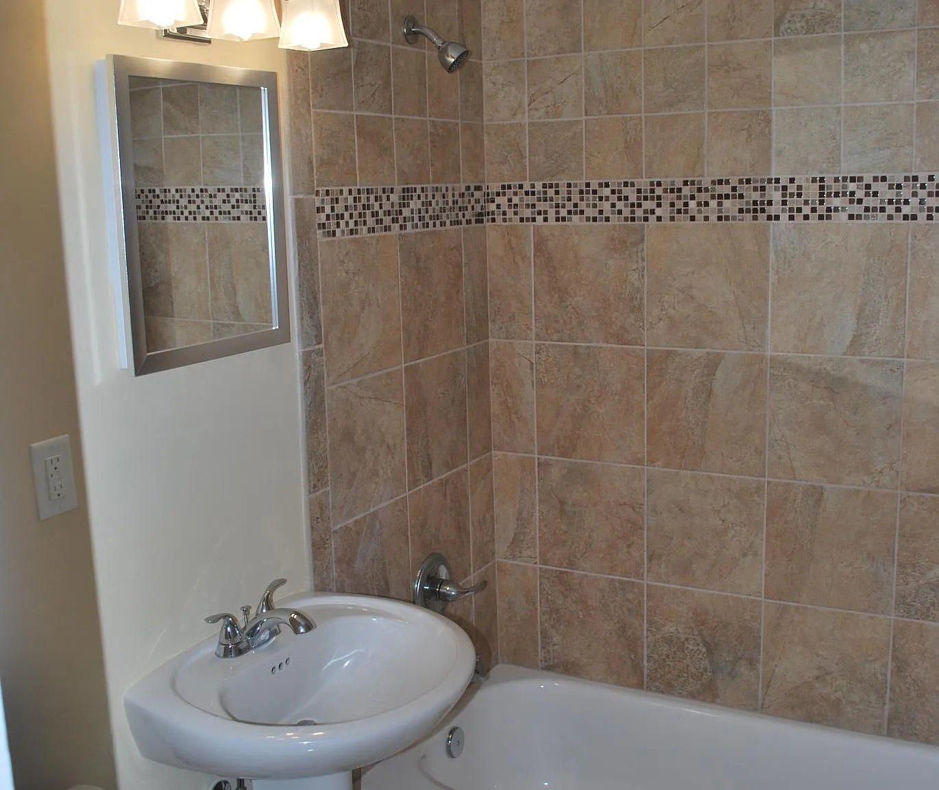 1 bed, $1,195 — Photo 4