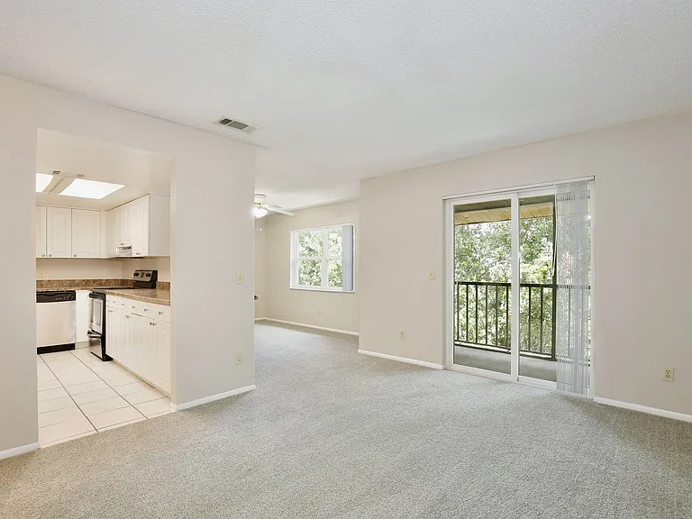 9825 Turf Way #7 — Photo 3