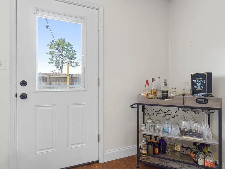 503 Sullivan St NW #F — Photo 19