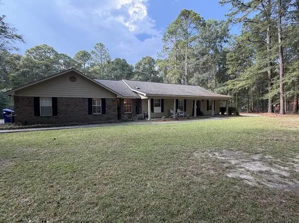 104 N Hunter Ln, Troy, AL 36079