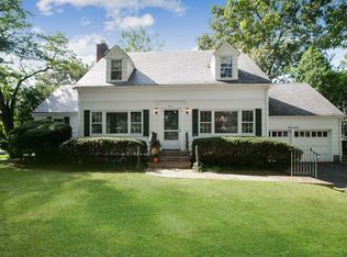 17 Winding Way, Short Hills, NJ 07078