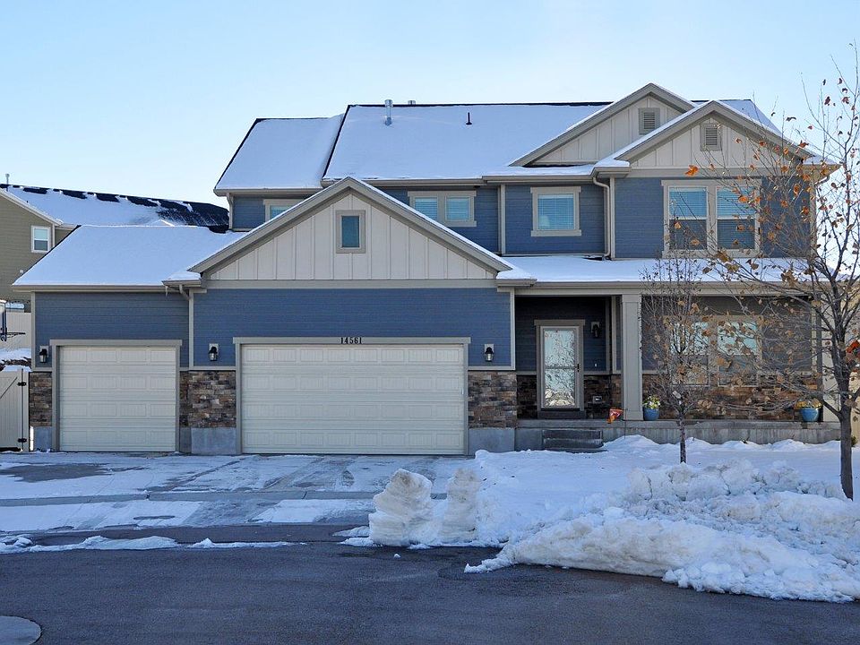 1st image of 14561 S Beaconsfield Cir