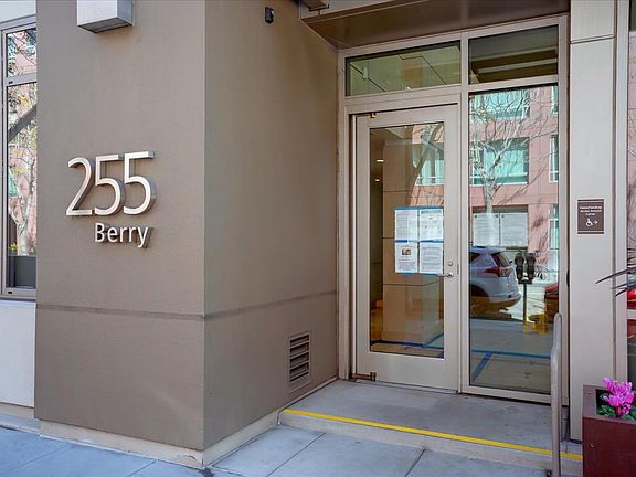 5th image of 255 Berry St APT 518