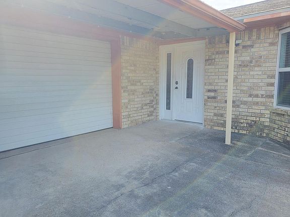 2nd image of 301 Calhoun Dairy Dr