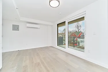 Rented by Living New York