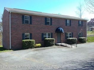 100 Meridith St APT 4, Johnson City, TN 37604