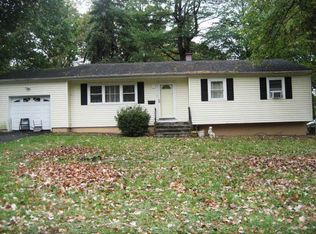 1 Oxford Ct, Spring Valley, NY 10977