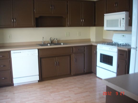 3rd image of 25578 Willow Ln