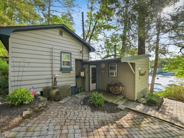 921 Greenwood Pt, Stillwater Twp., NJ 07860