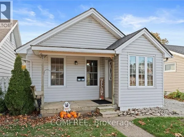 1743 Saint Luke Rd, Windsor, ON N8Y 3N7