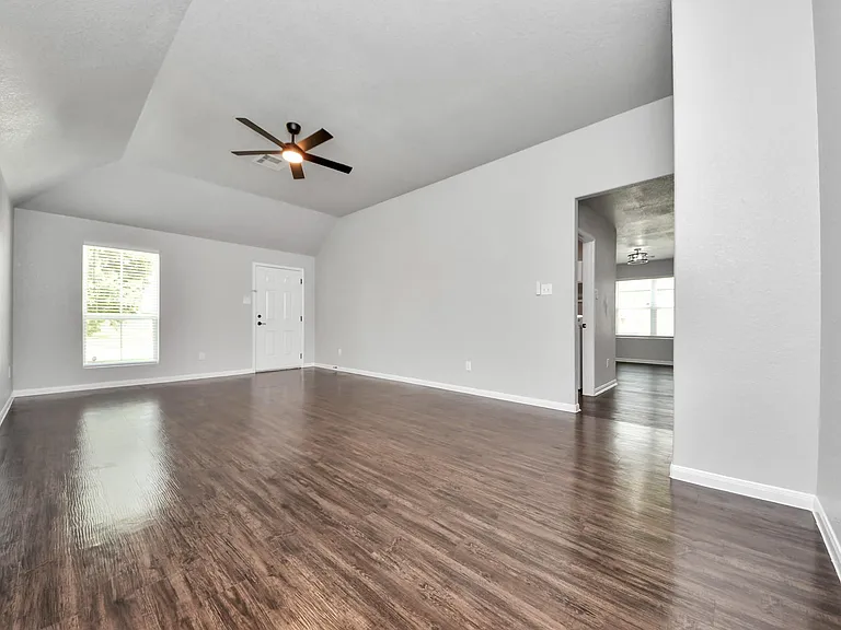 4707 Wheel Wright Trl — Photo 3