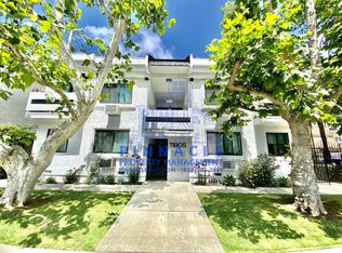 11905 Avon Way APT 206, Los Angeles, CA 90066