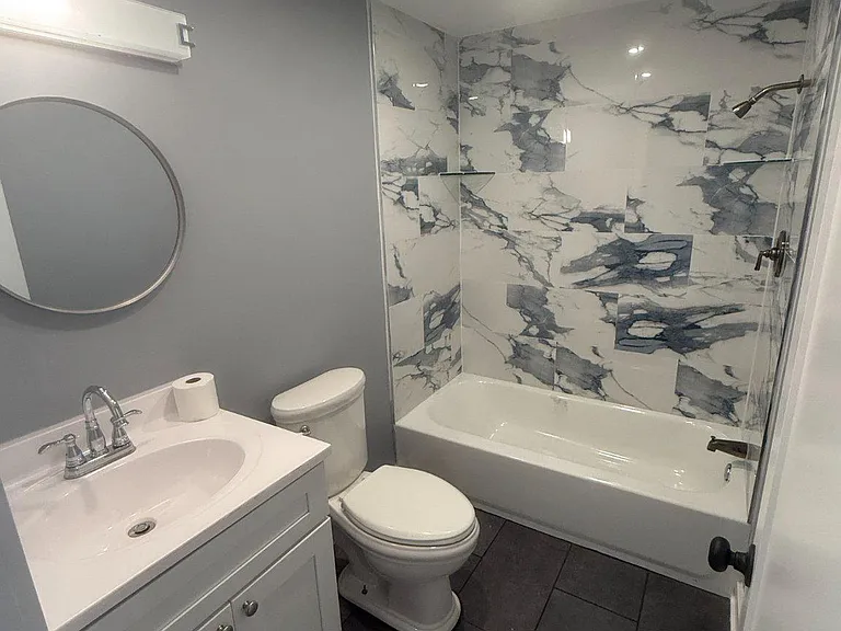 2449 N Corlies St — Photo 9