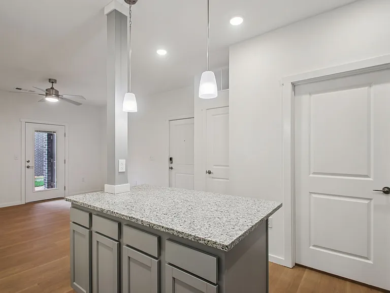 Portland Place Apartments — Photo 6