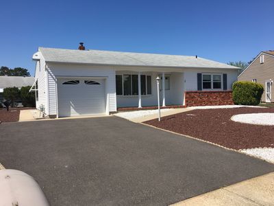 13 Walesa Ct, Toms River, NJ, 08757