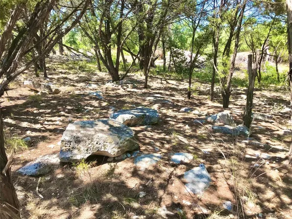 7205 White Oak Dr, Leander, TX 78645