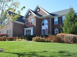 1142 Deerpath Rd, Aurora, IL 60506