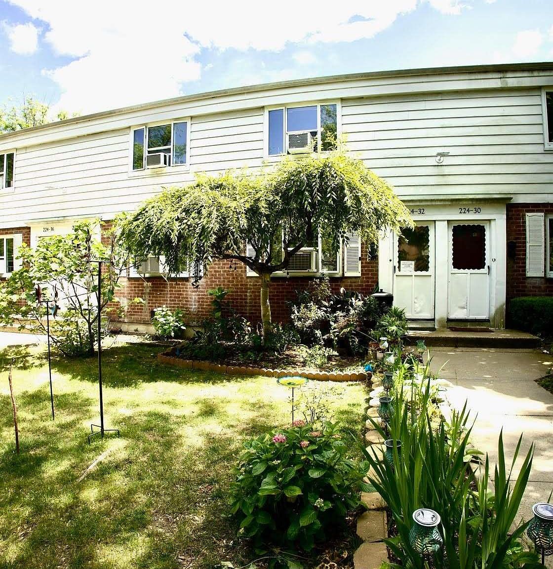 22432 Manor Road UNIT Duplex, Queens Village, NY 11427 Zillow
