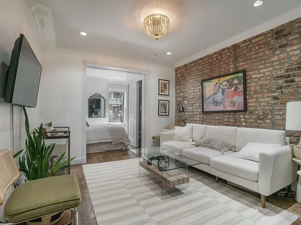307 Mott Street 2A image 1 of 6