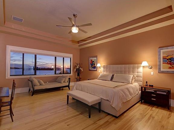 4th image of 6126 Kipps Colony Dr W