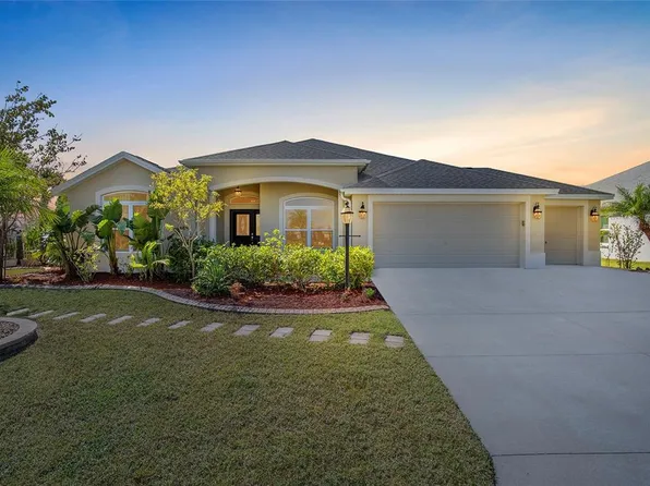 1102 Denicola Dr, The Villages, FL 32163