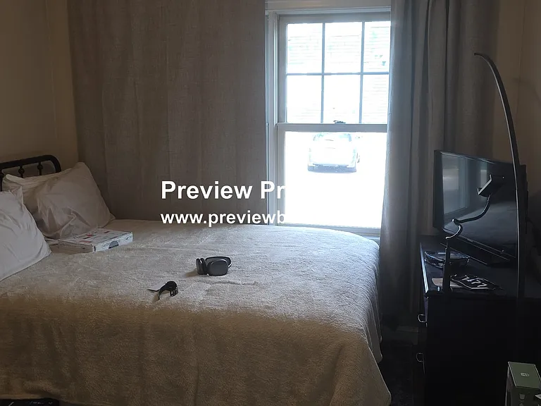 321 N Harvard St #P — Photo 2