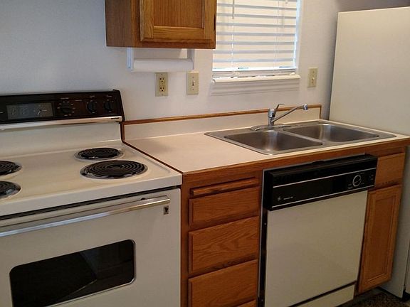 5th image of 180 N 1100 E Unit 16