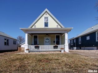 1633 Chestnut St, Quincy, IL 62301