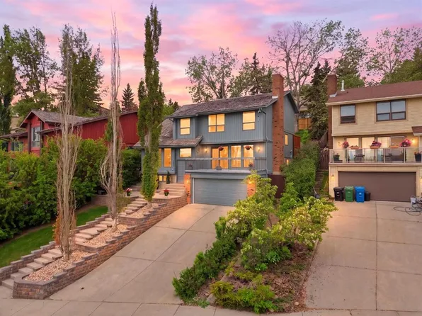 5807 Coach Hill Rd SW, Calgary, AB T3H 1E3