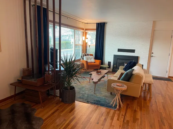 (undisclosed Address), The Dalles, OR 97058