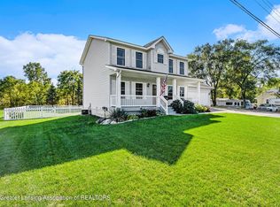 4306 E Maple Ave, Grand Blanc, MI 48439