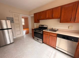 405 Main St #9A, West Haven, CT 06516
