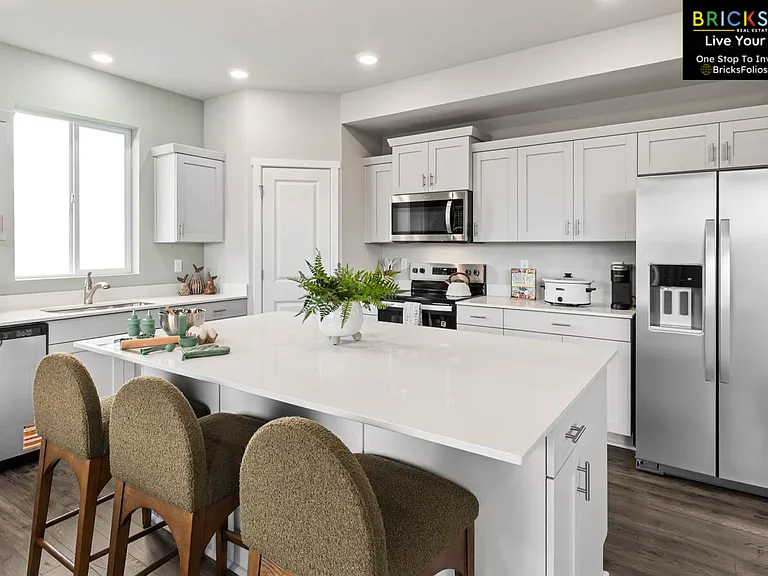 205 Cremini Loop SE #52 — Photo 5