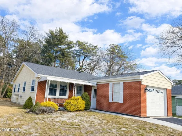 56 Constitution Boulevard #56, Whiting, NJ 08759