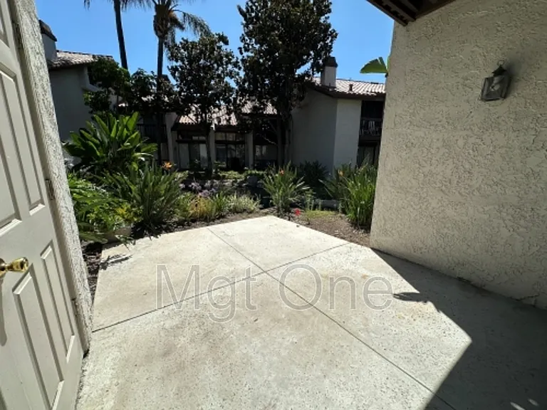 235 Oahu Way — Photo 18