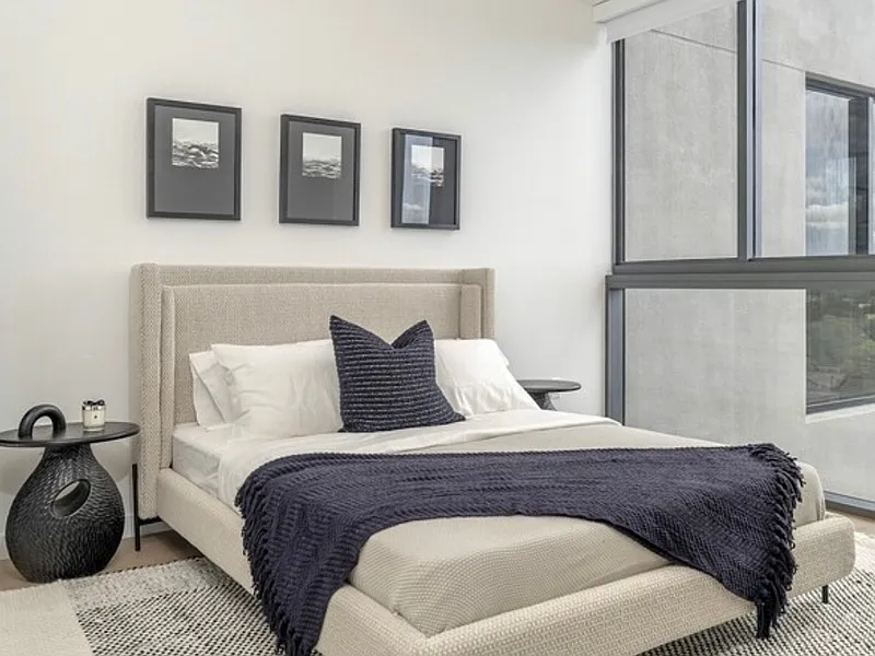 1 bed, 1.0 bath, $2,716 — Photo 4