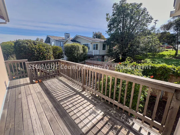 383 Henrietta Ave — Photo 12