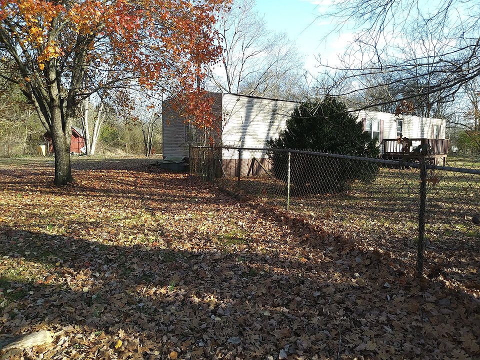 2nd image of 675 Canoe Branch Rd