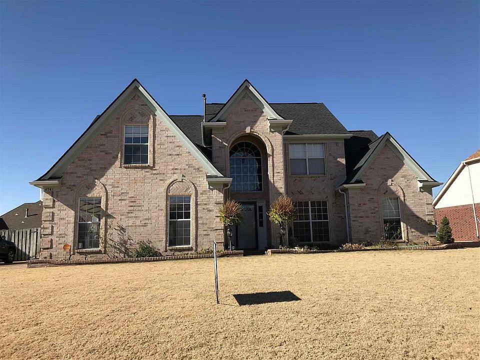 1st image of 4741 Wemberley Dr